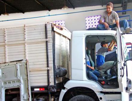 Tapeçaria e Montagem